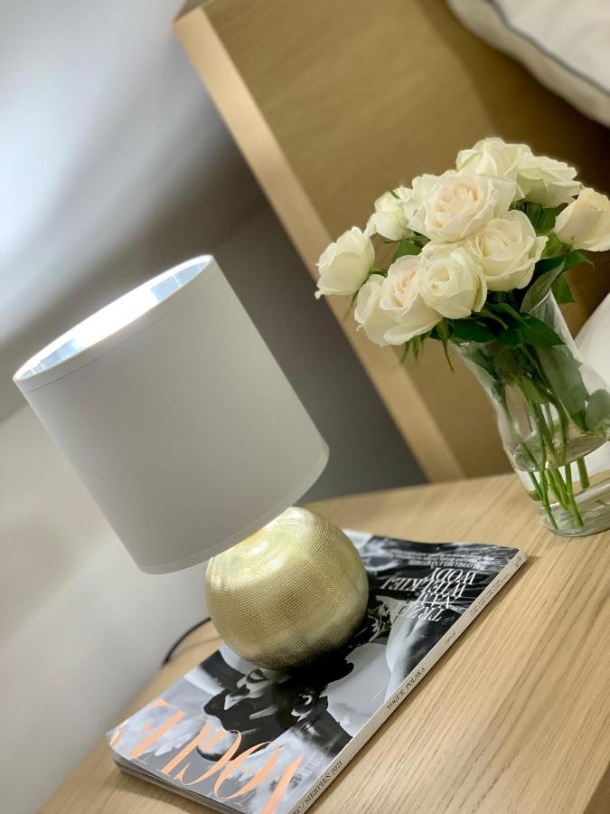 Apartament W Centrum Miasta Z Darmowym Parkingiem Dla Dwojga -Apartamenty Pod Zlotym Lwem Клодзко Экстерьер фото
